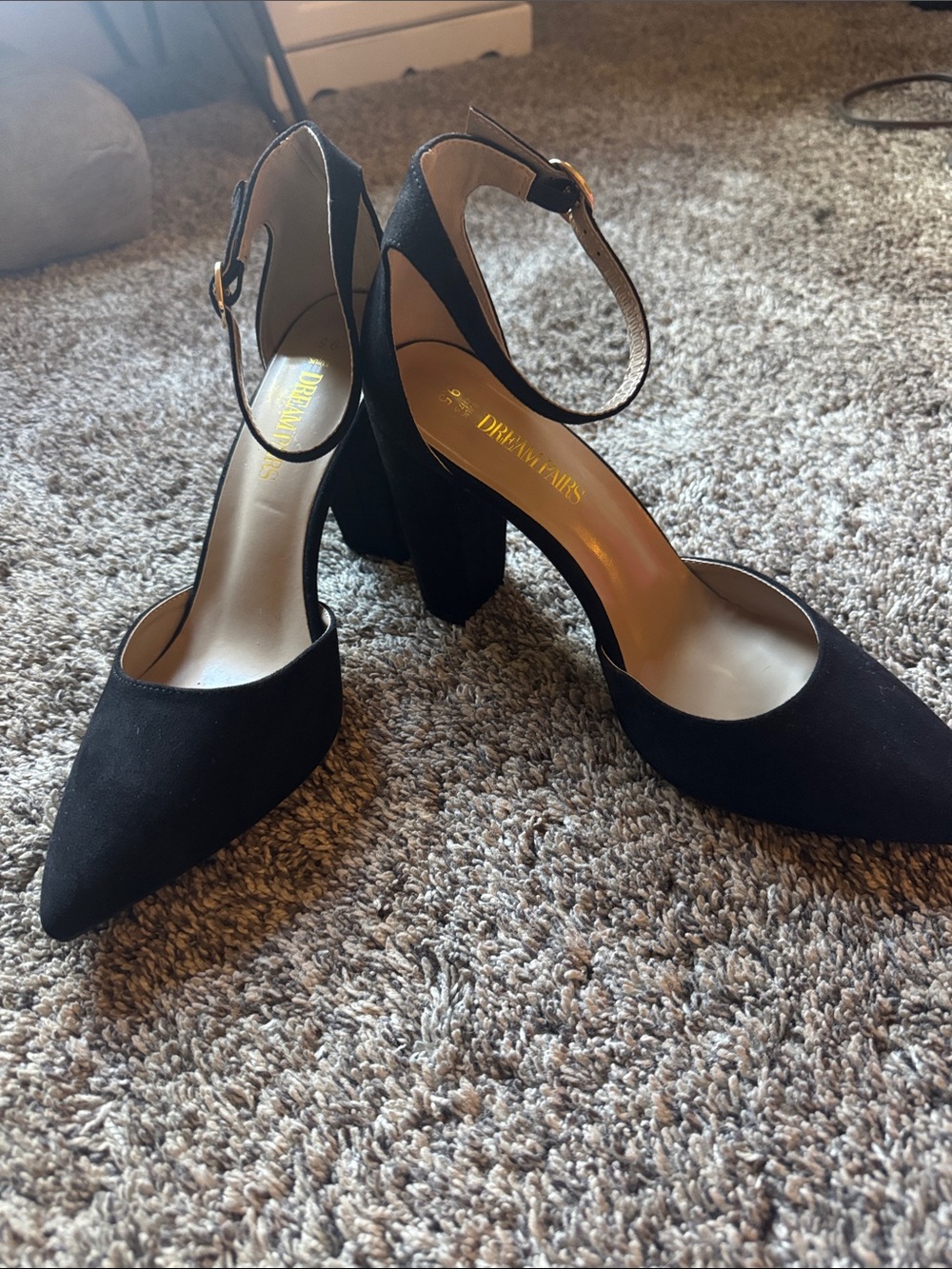 Dream Pairs Black Pointed-Toe Ankle-Strap Block Heels